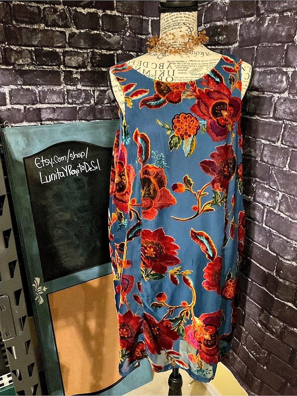 Xhilaration Floral Midi Dress in Blue & Red Like New